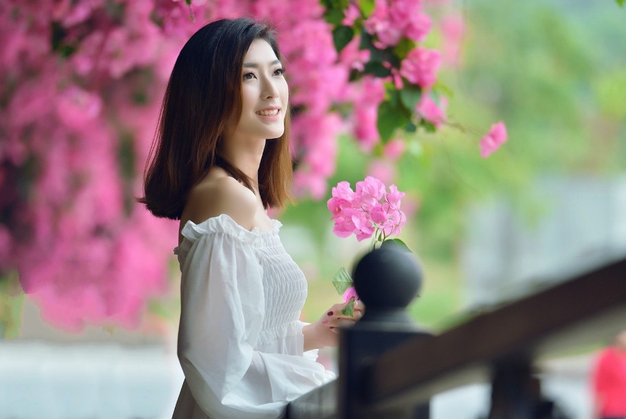里番动漫剧场版高清背景